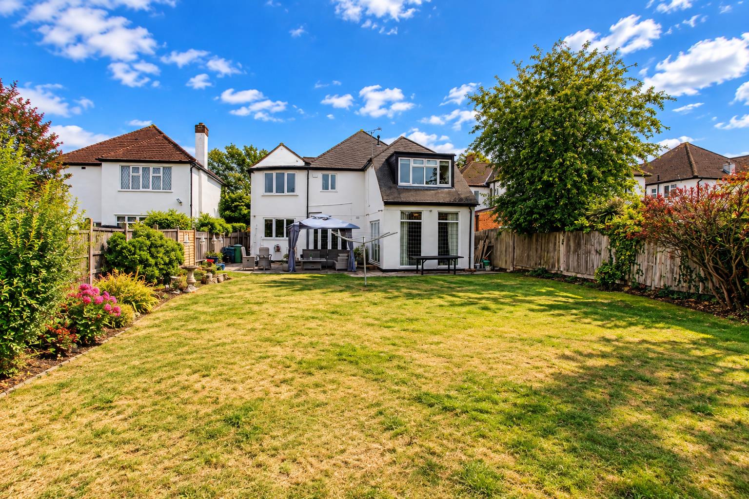 Nonsuch Walk, Cheam, Sutton